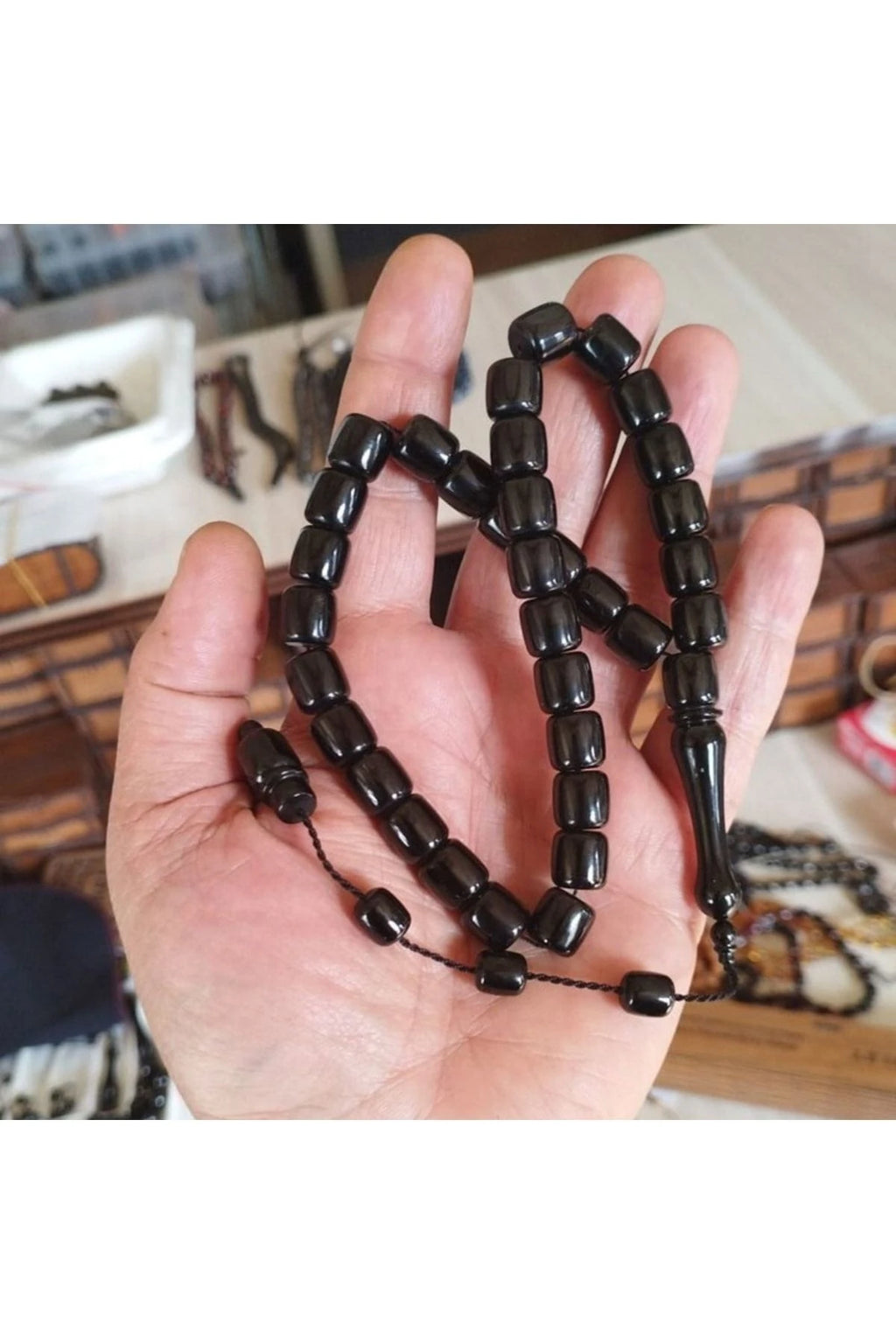 Erkek Siyah Eskitme Tarz Sistemli Kumpaslı Işlemesiz 10,5 Mm Erzurum Oltu Taşı Tesbih