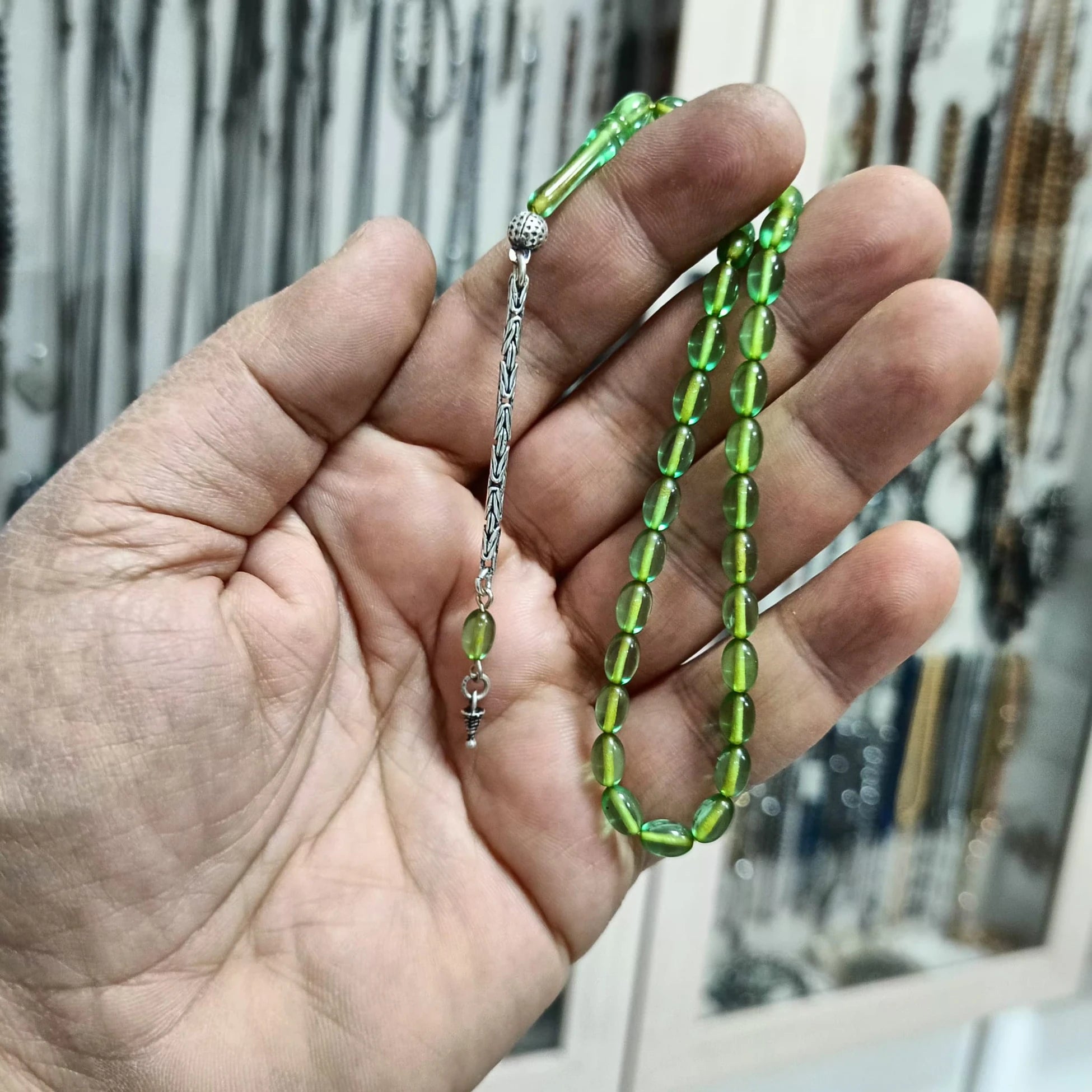 925 Ayar Gümüş Püsküllü Beyzi Kesim Sıkma Ateş Kehribar Tesbih 5 x 8 mm