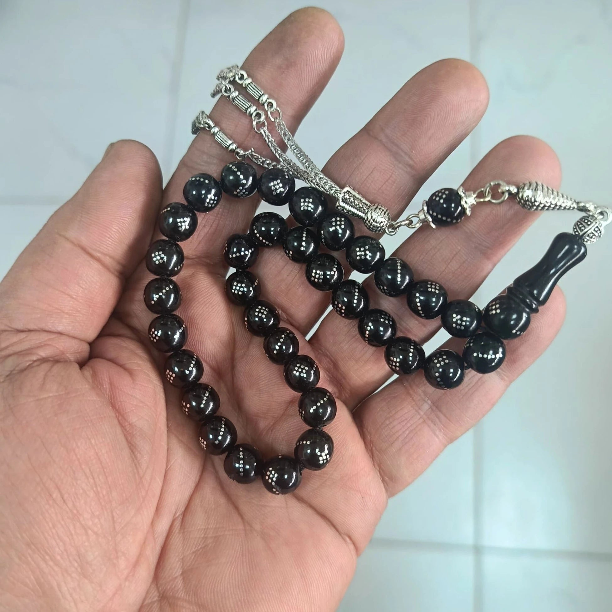 Gümüş İşlemeli Gümüş Kaplama Püsküllü Gürcistan Oltu Taşı Tesbih 9 mm