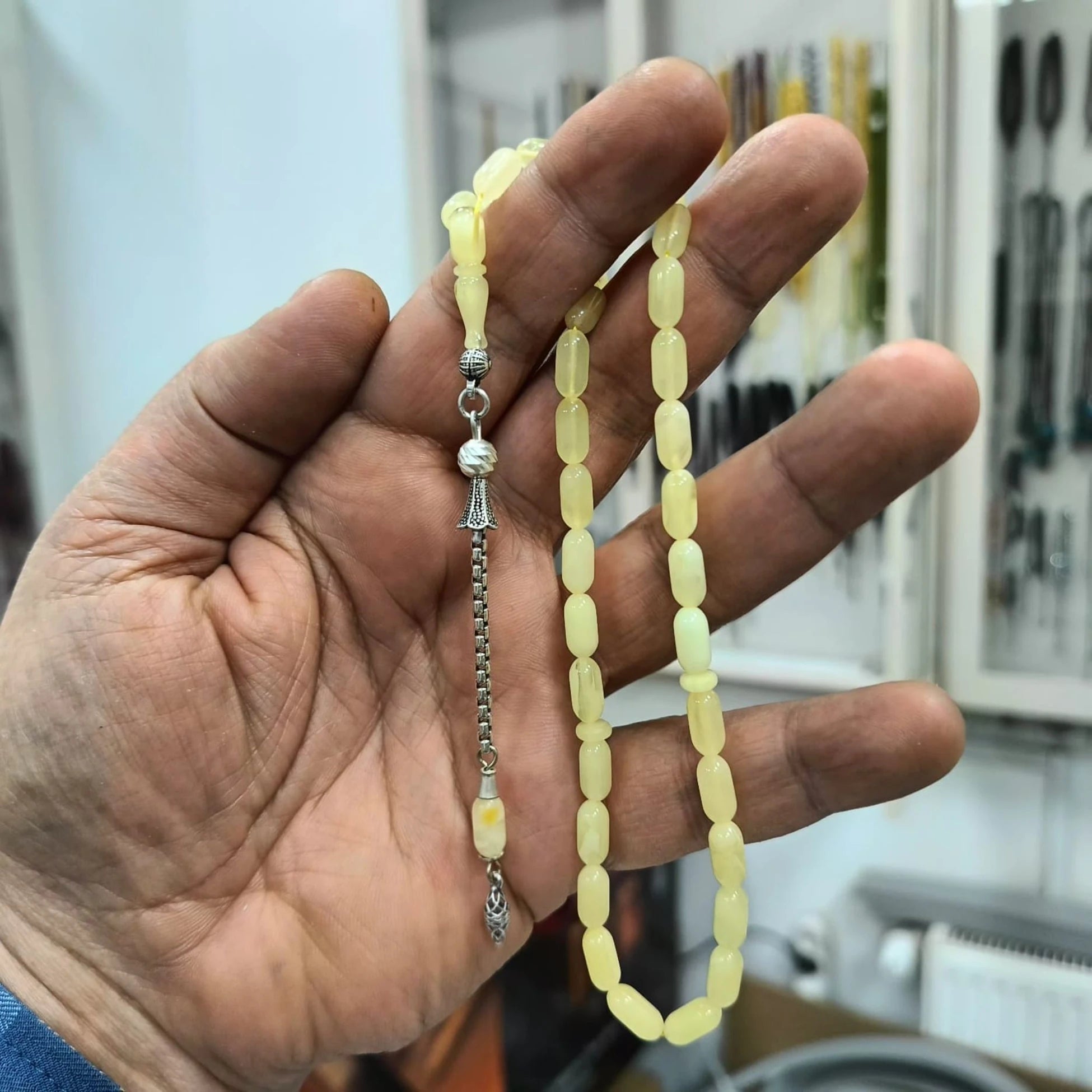 Gümüş Püsküllü Kapsül Kesim Doğal Kaya Damla Kehribar Tesbih 5 x 10 mm