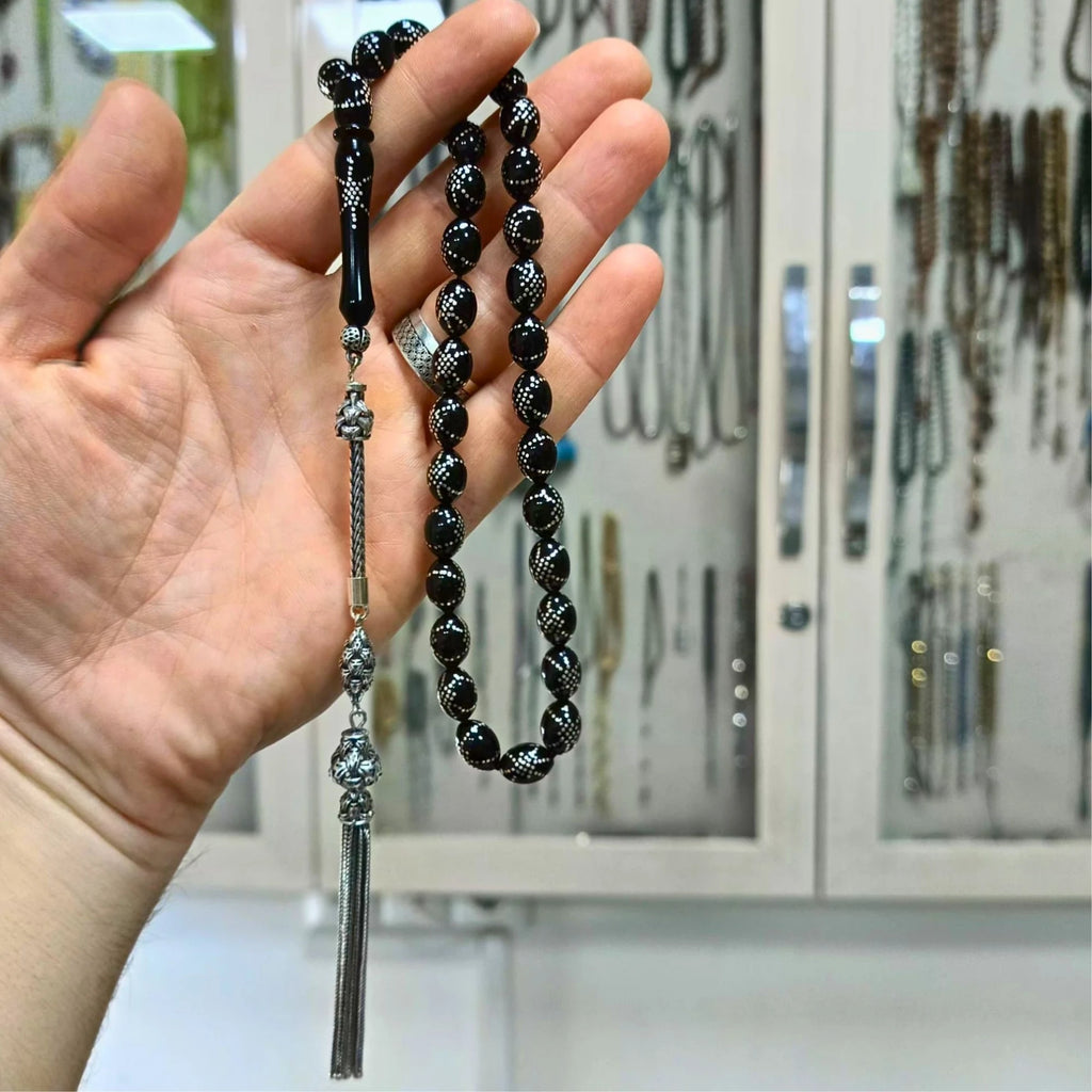 Gümüş Örümcek Ağı İşlemeli Gümüş Püsküllü Oltu Taşı Tesbih 7,5 x 10,5 mm